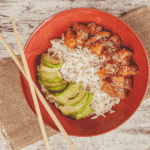 poke salmone avocado