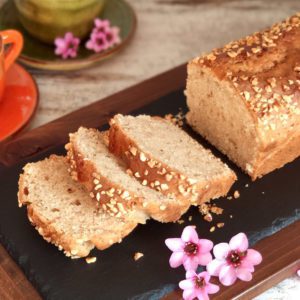 plumcake con farina di nocciole e yogurt